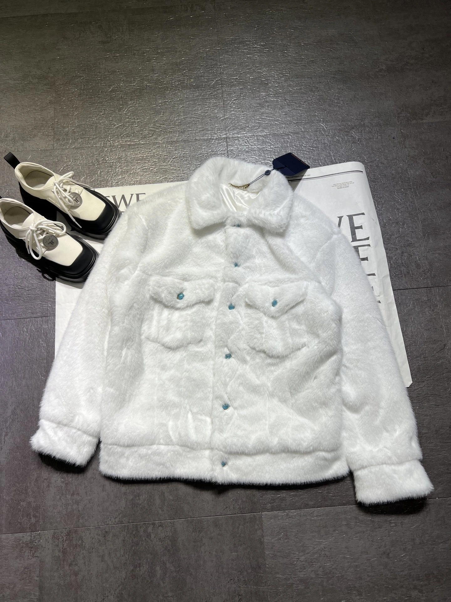 &wg.luxury-- 8V item:D-F244K1109